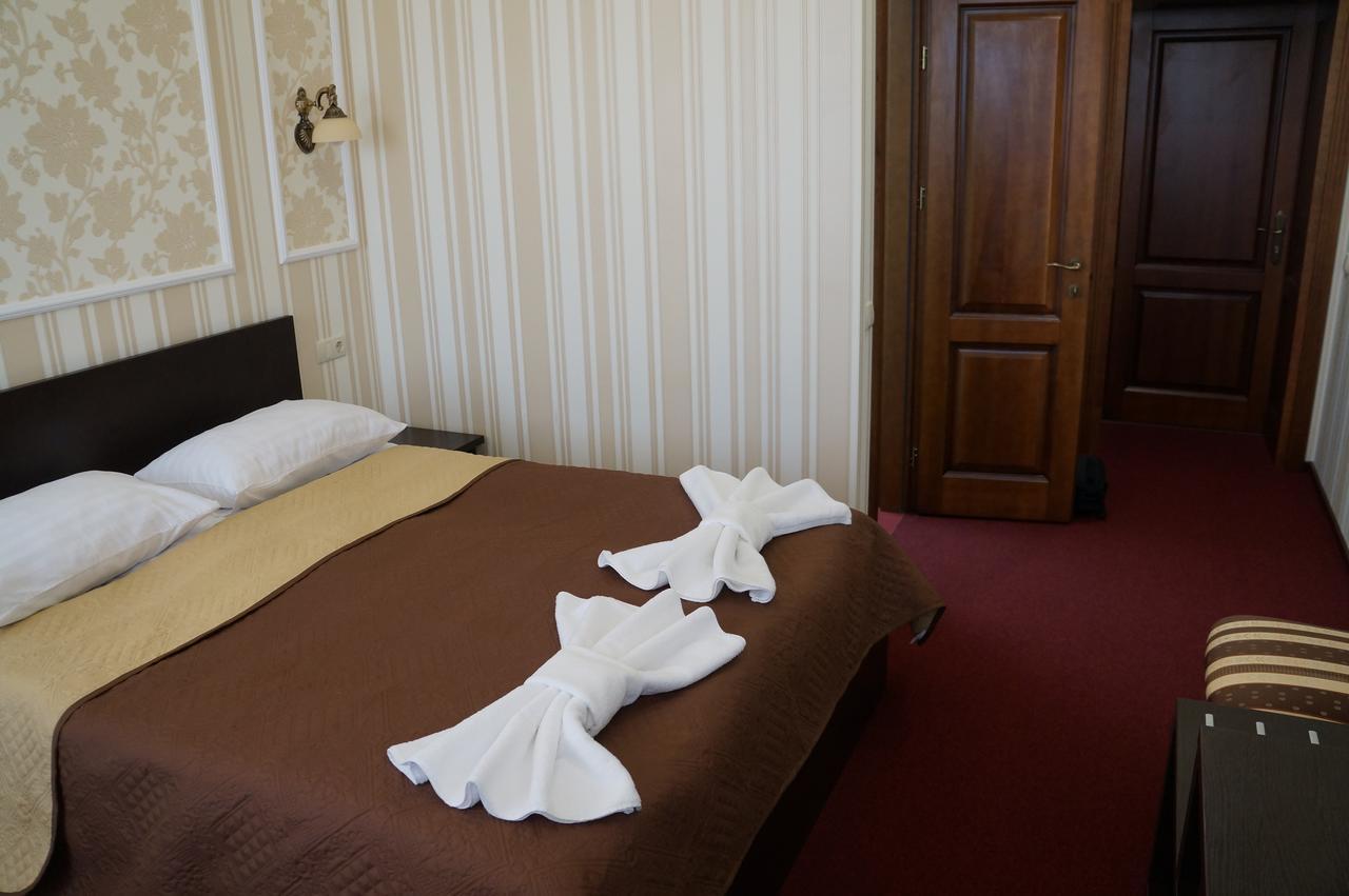 Best Hotel And Restaurant Complex Dunaivtsi Quarto foto