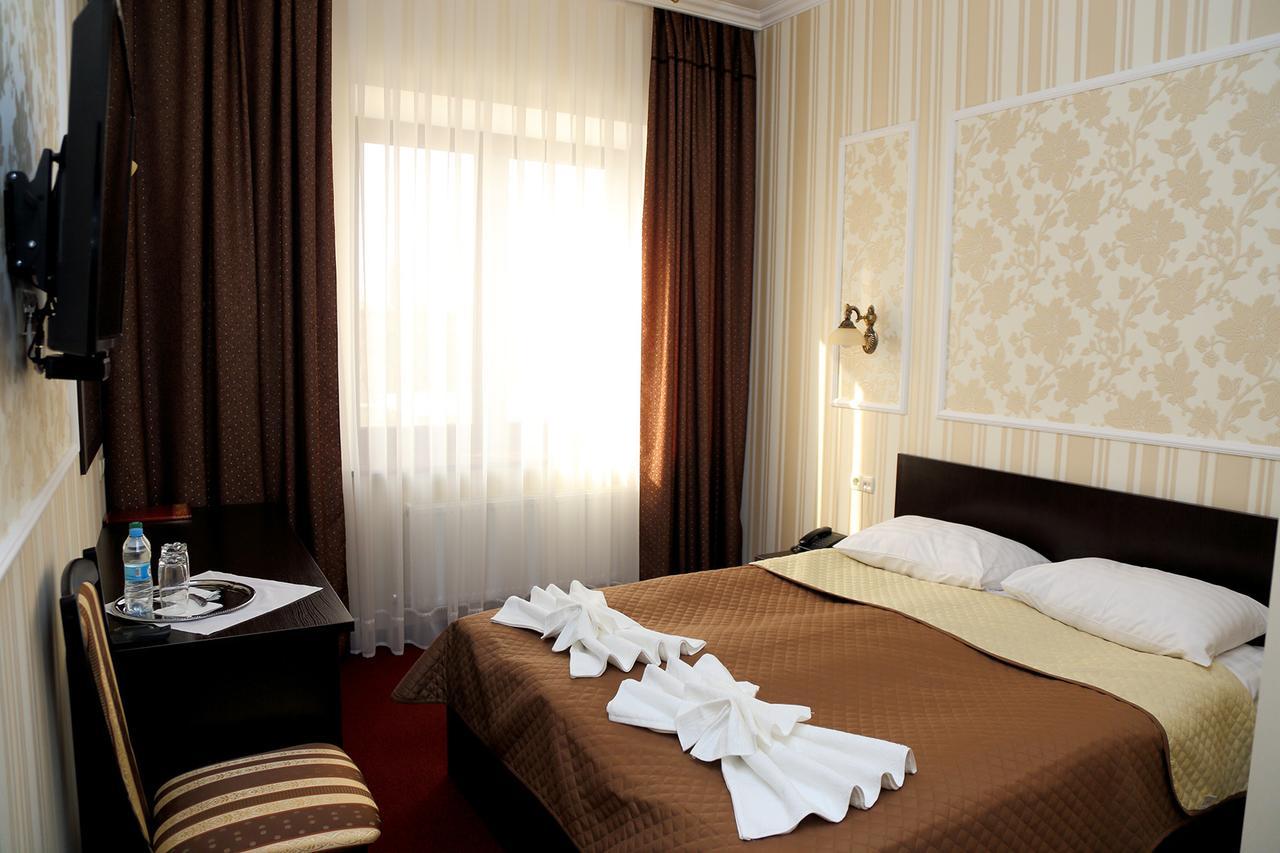 Best Hotel And Restaurant Complex Dunaivtsi Quarto foto