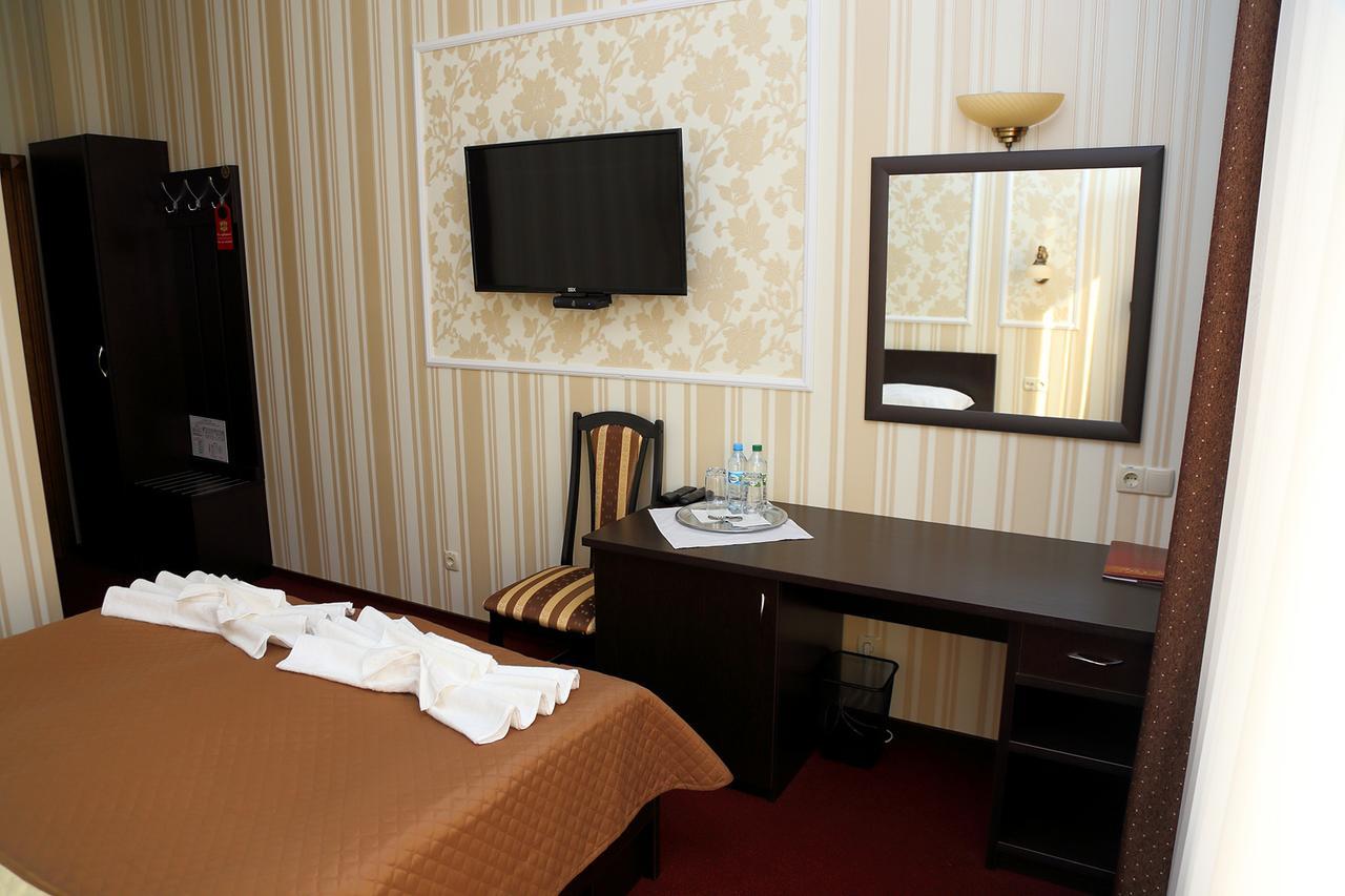 Best Hotel And Restaurant Complex Dunaivtsi Quarto foto